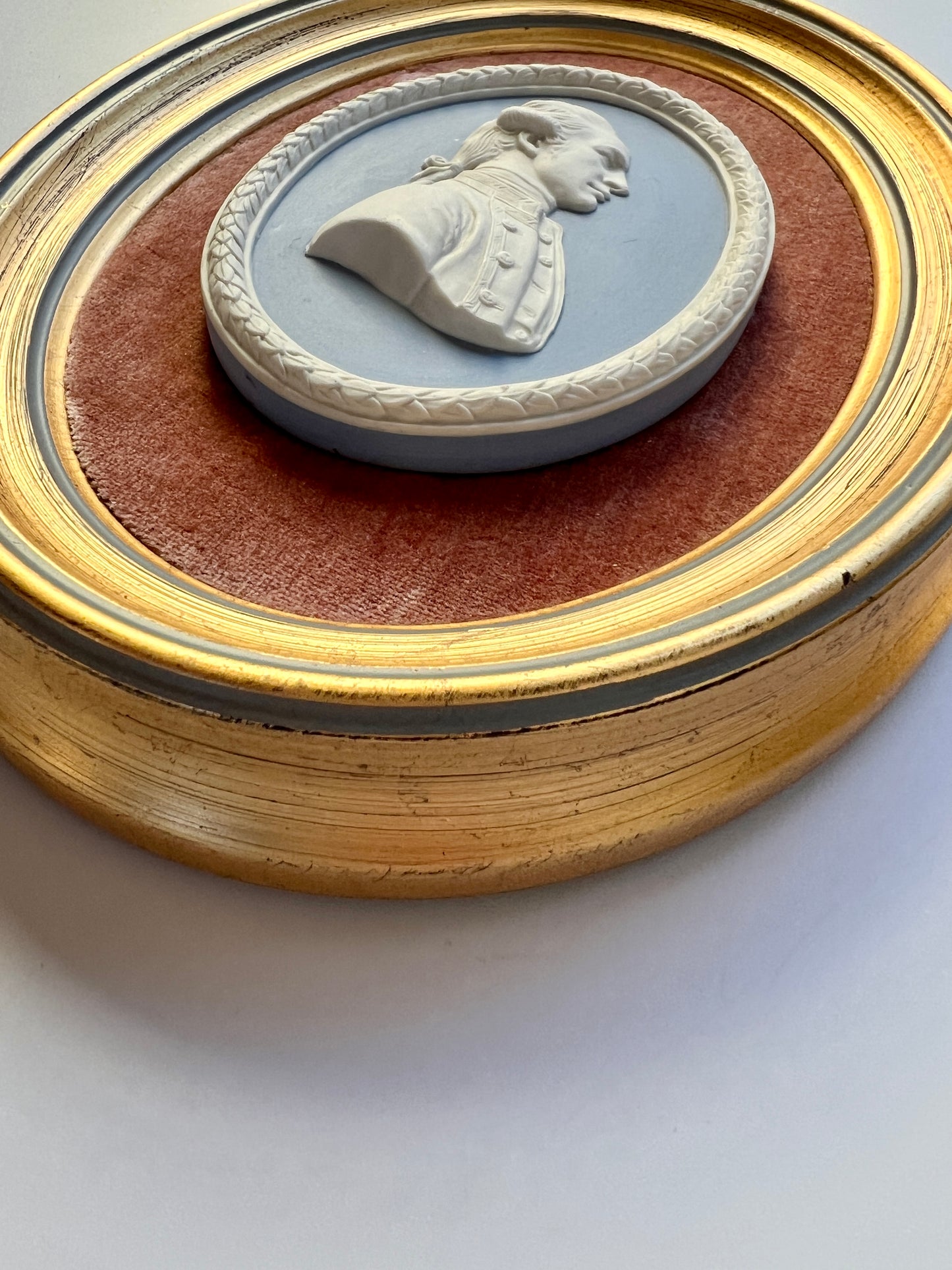 Wedgwood Jasperware Portrait Medallion of Captain James Cook Mounted on Coral Velvet in Gold Frame