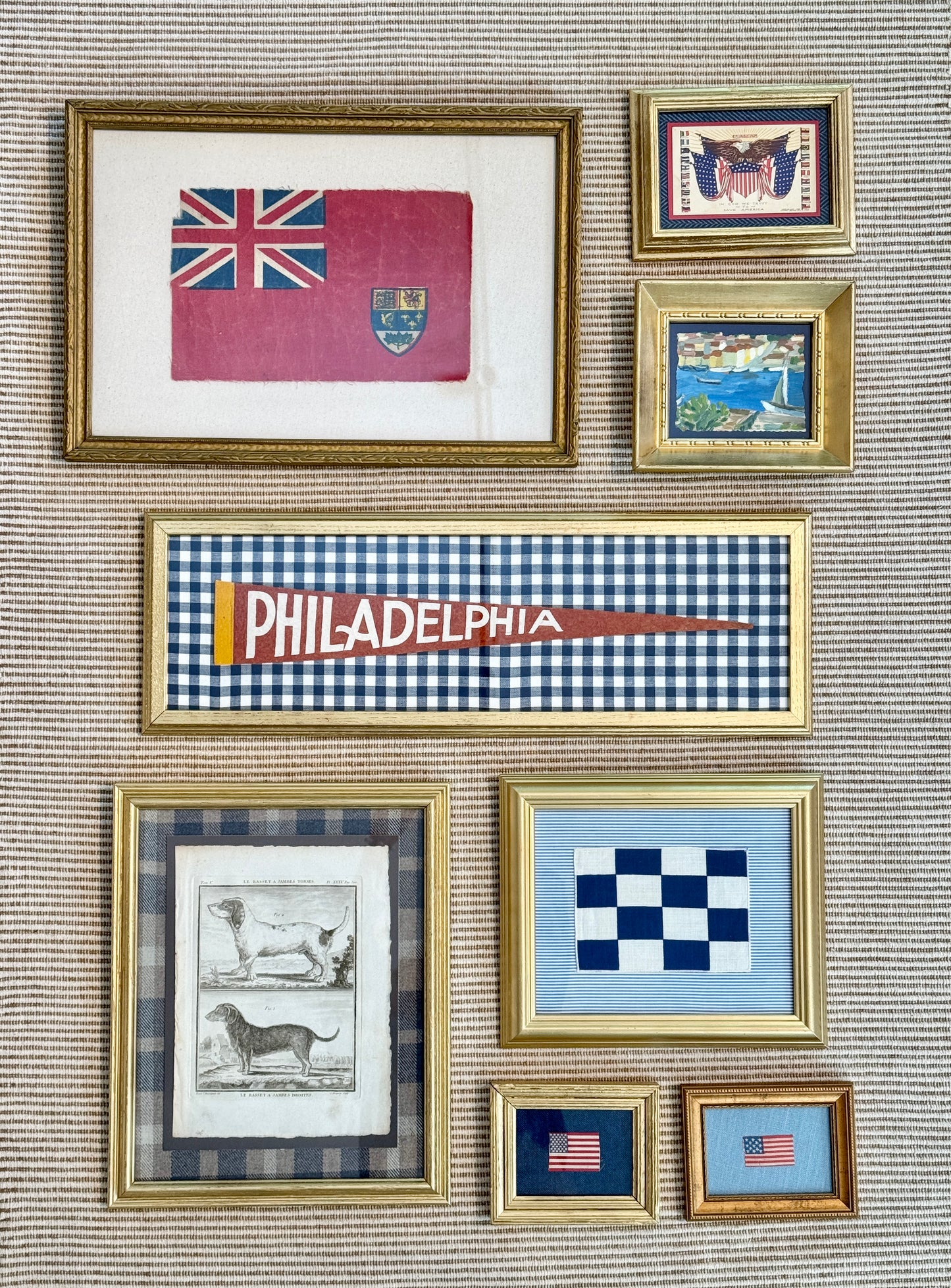 1941 Patriotic E Pluribus Unum Postard on Blue Herringbone in Gold Frame