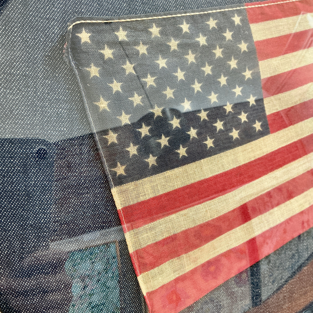 Vintage 50 Star American Flag on Dark Chambray in Convex Glass Oval Wood Frame