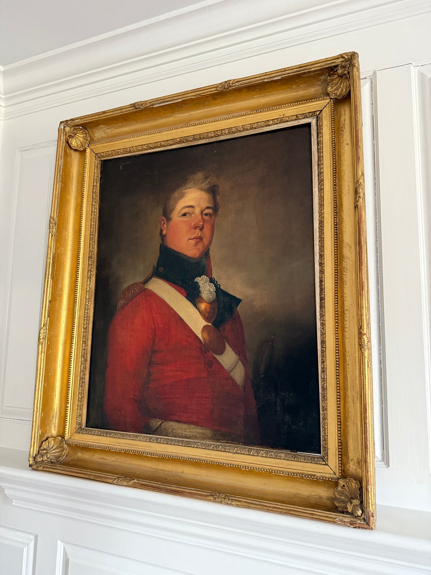 Early 19th Century Portrait of a British Officer Oil Painting in Georgian Giltwood Frame