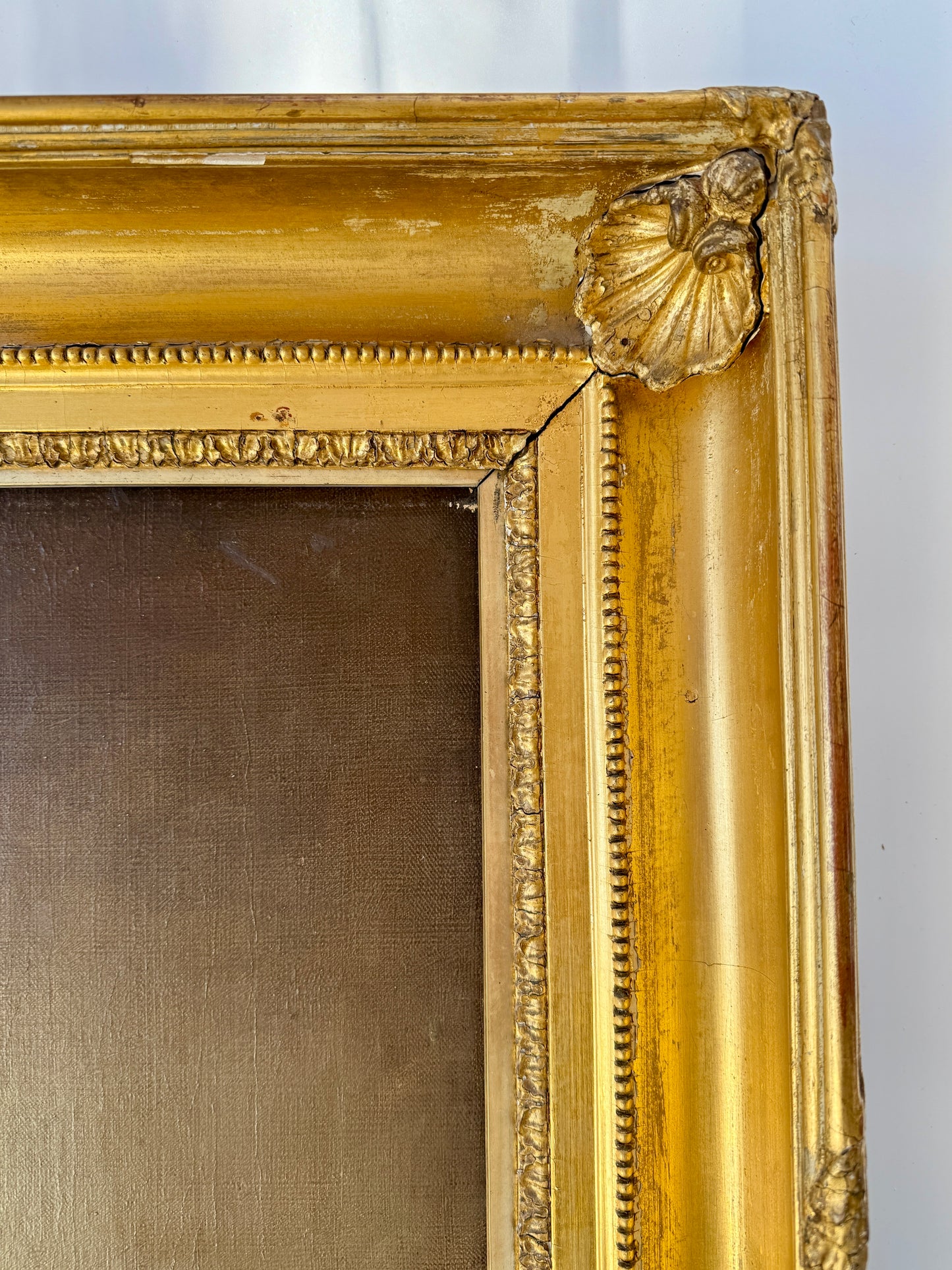 Early 19th Century Portrait of a British Officer Oil Painting in Georgian Giltwood Frame