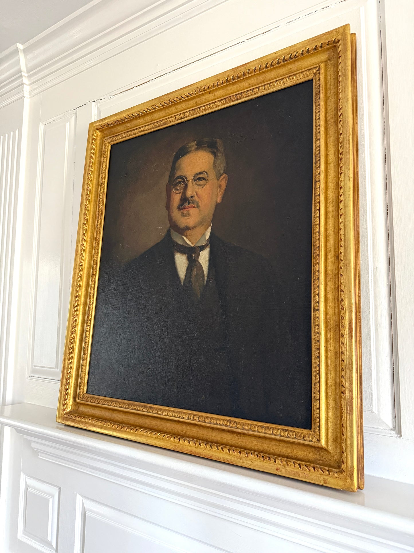 19th / Early 20th c. American Portrait of a Gentleman in Glasses Oil Painting in Gold Roped Frame