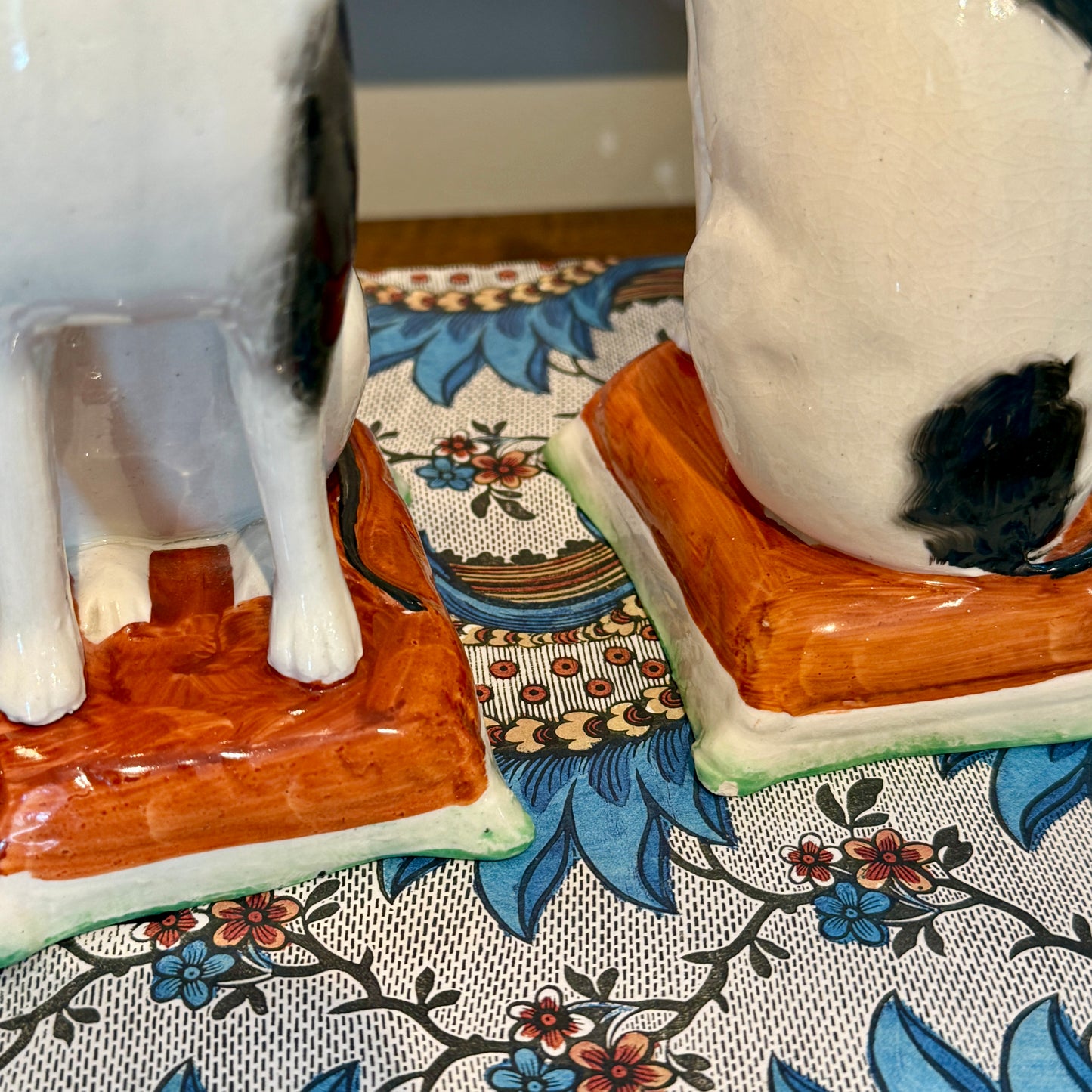 Late 19th - Early 20th Century Staffordshire England  Pottery Pair of Mantel Cats on Cushions