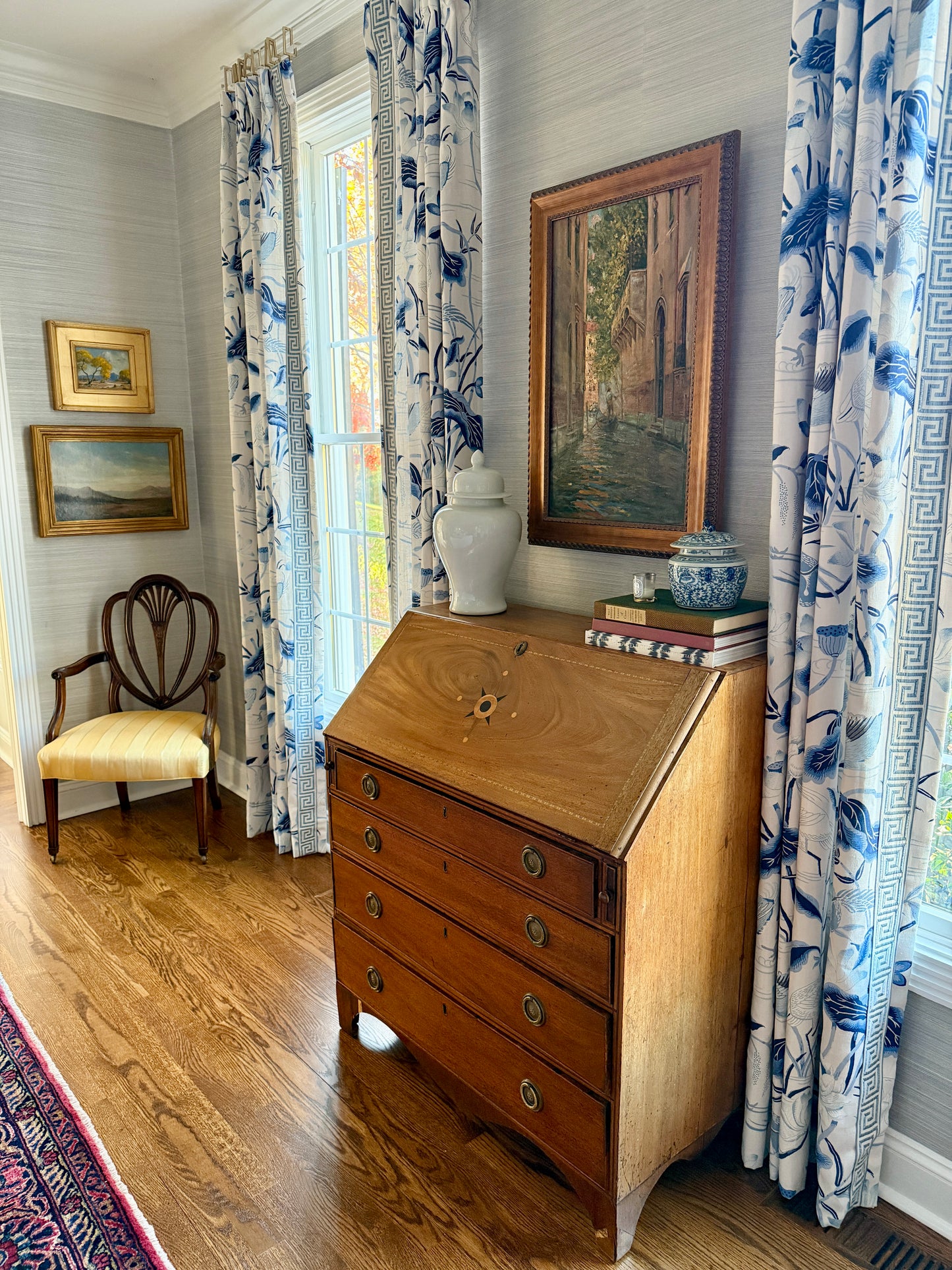 Early 20th Century Venetian Canal Venice Italy Oil Painting in Gold Frame