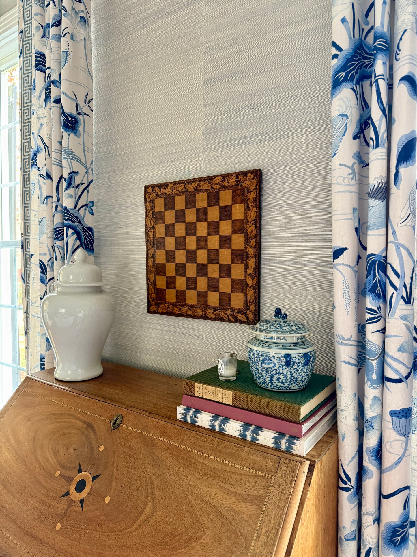 1902 American Hand Made Pyrography Wooden Holly Berry Game Board