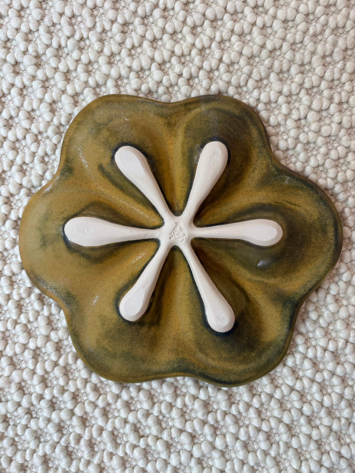 Alison Evans Handmade in Maine Traditional Oyster Platter Plate in Abalone and Mint
